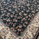 طرح افشان سی گل سرمه ای فرش 700 شانه تراکم 2550 ساده هشت رنگ