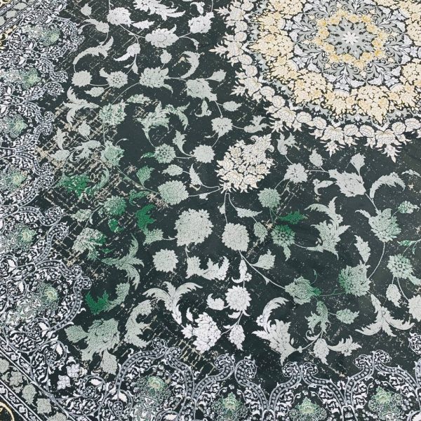 فرش ماشینی ۱۲۰۰ شانه طرح ساغر دودی گل برجسته