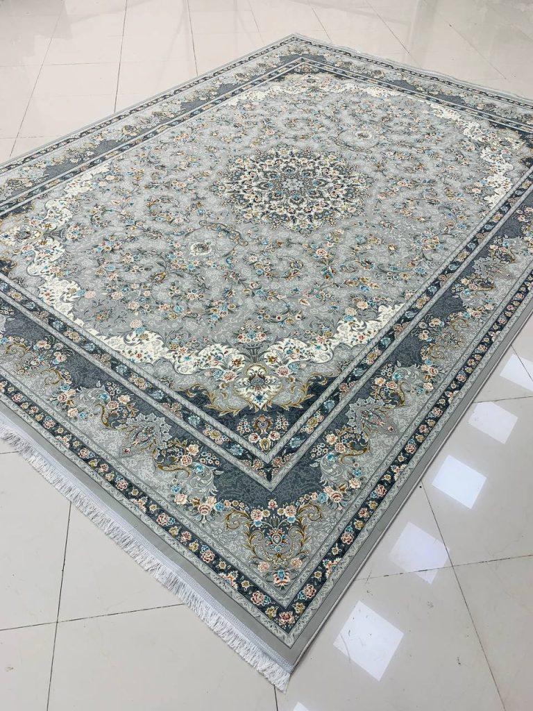 فرش ماشینی ۱۲۰۰ شانه طرح مه گل سیلور بدون برجستگی