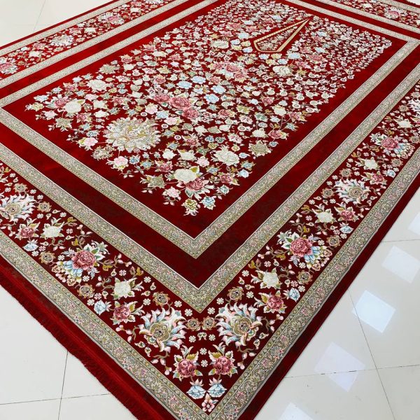 فرش ماشینی ۱۲۰۰ شانه طرح باغ گل لاکی گل برجسته