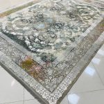 فرش ماشینی ۱۲۰۰ شانه طرح رها ترمه ای گل برجسته