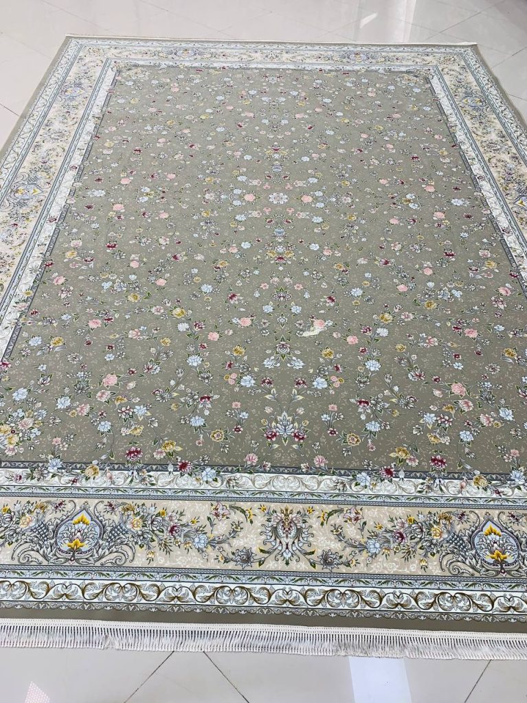 ارغوان نسکافه ای